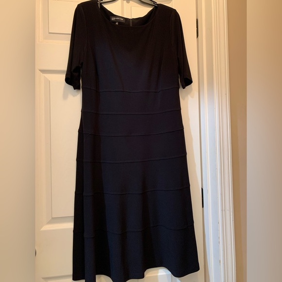 Jones New York Dresses & Skirts - Jones New York dress, black, size 14.